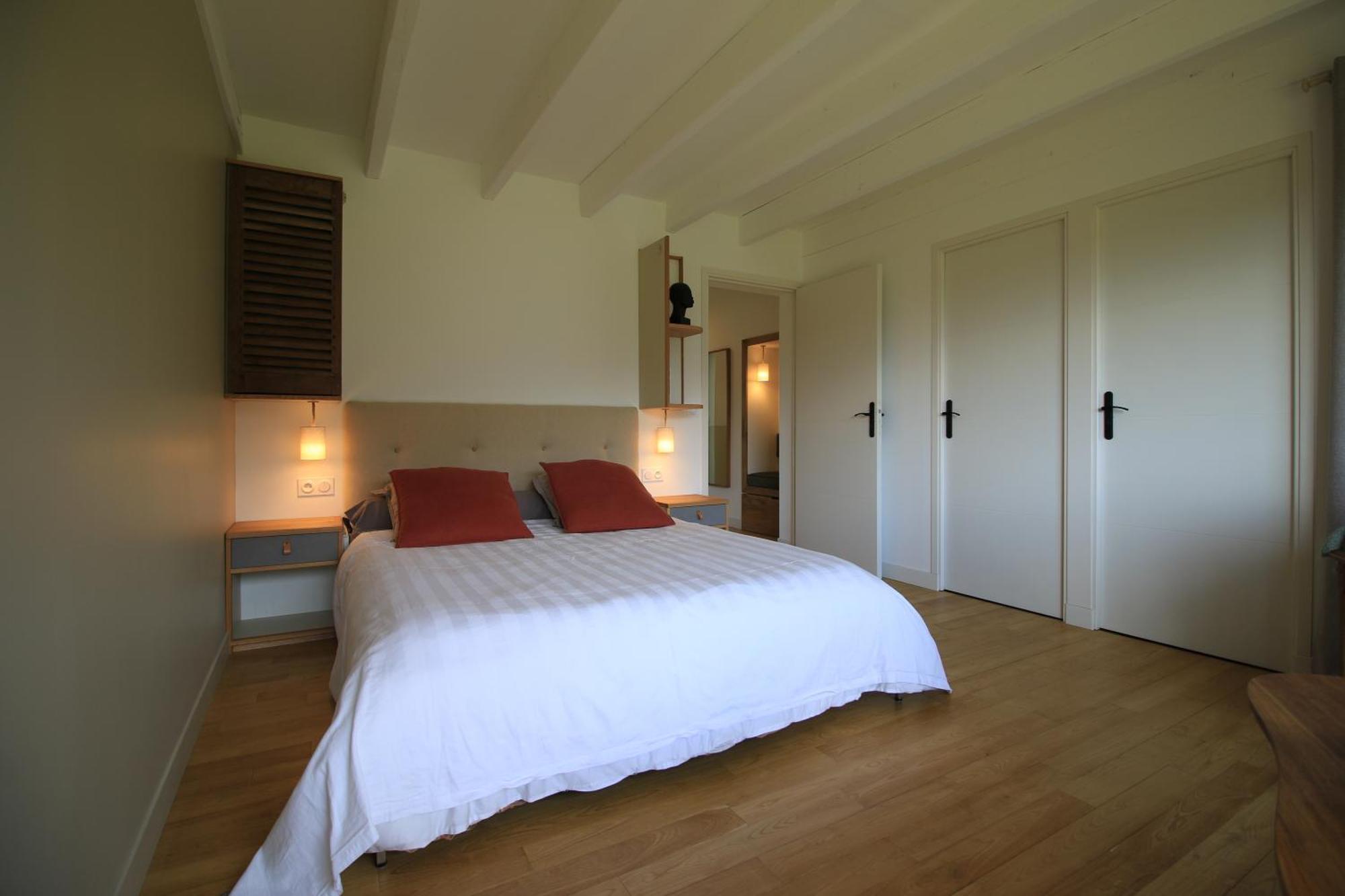 Bed and Breakfast Aux Logis De Fonfroide Chez Mylene & David Marcoles Экстерьер фото